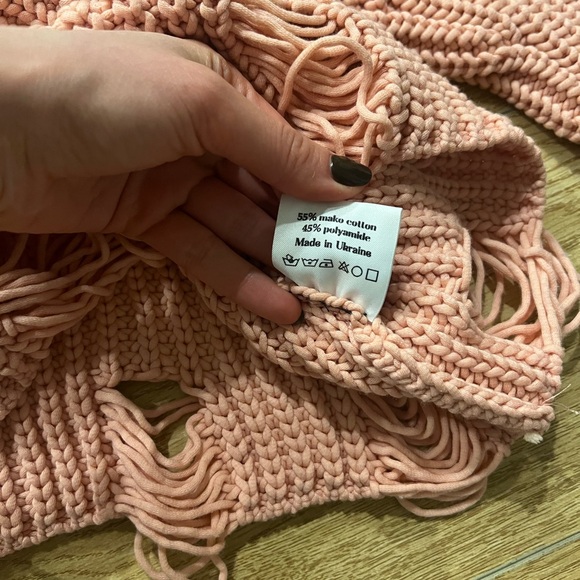 Designer ripped sweater - Picture 4 of 4